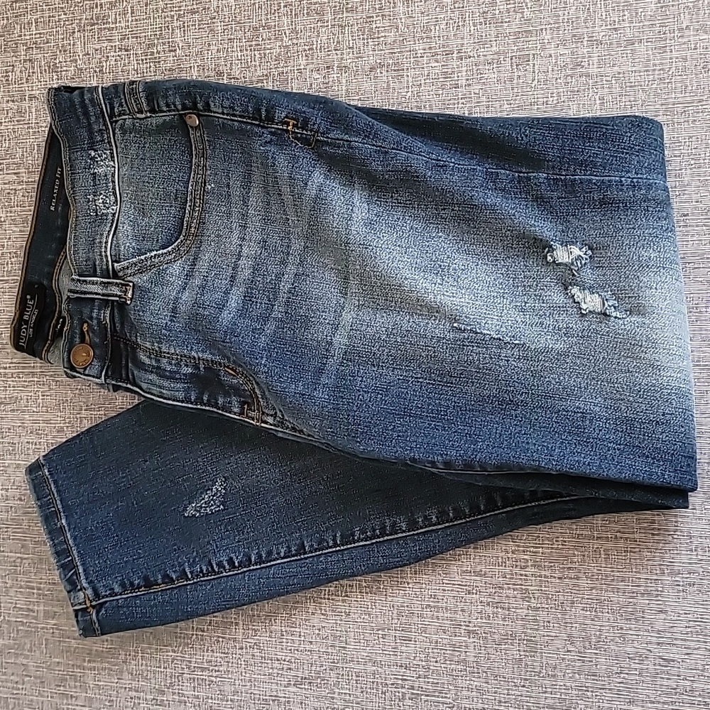 Judy Blue Los Angeles Relaxed Fit Jeans Size 11/30 Distressed JB8271DK Medium